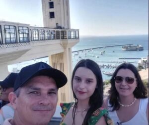 foto na bahia no cartão posta do elevador em salvador bahia