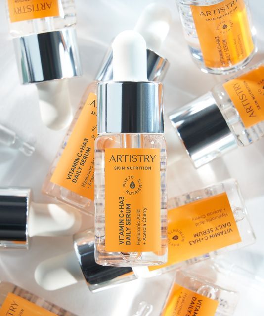 Artistry com viatamina c hialuronico da Amway